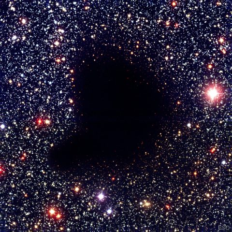بارنارد ۶۸: ابر مولکولی تاریک