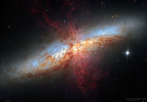 M82: کهکشان با باد ابرکهکشانی