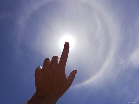 هاله خورشید دایره ای