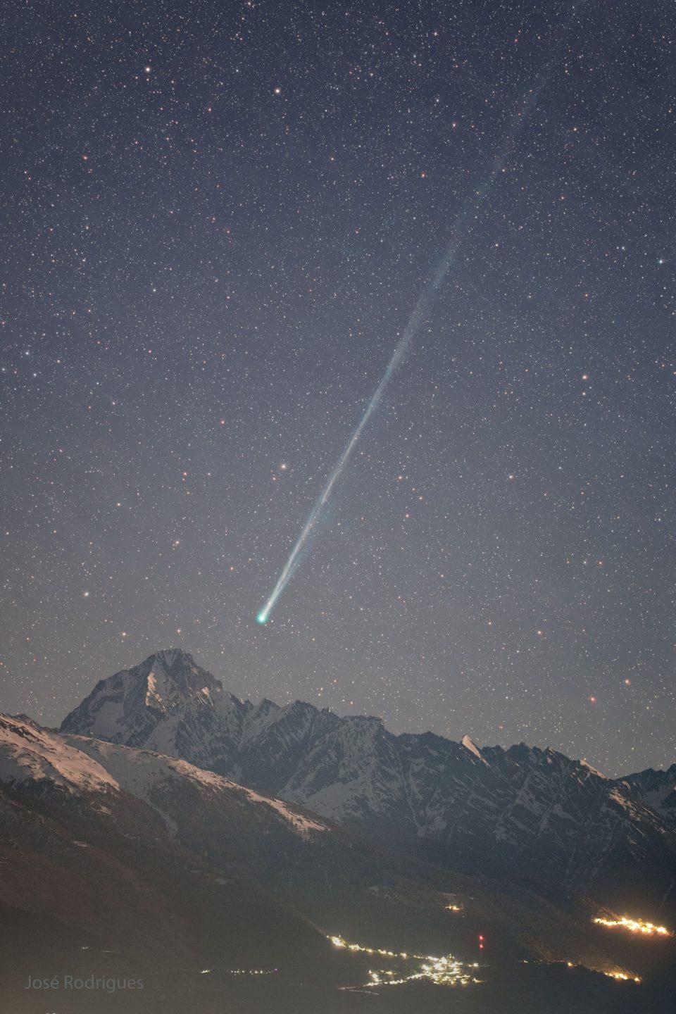 دنباله‌دار R3 (PanSTARRS) داره پرنورتر می‌شه