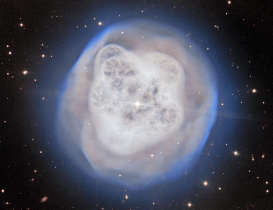 ء NGC 1514: سحابی گوی بلورین